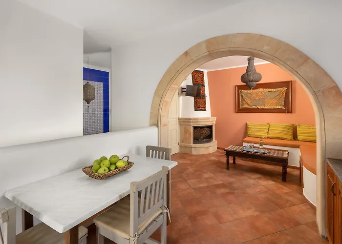 Eleni With Hot Tub And Acropolis View Villa Líndos