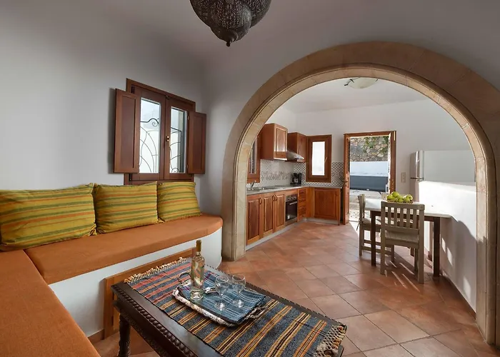 Eleni With Hot Tub And Acropolis View Villa *